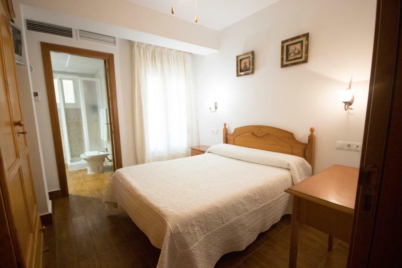 Hotel Las Flores トロクス エクステリア 写真